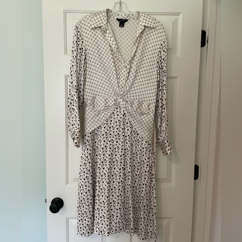 Club Monaco long sleeve dress